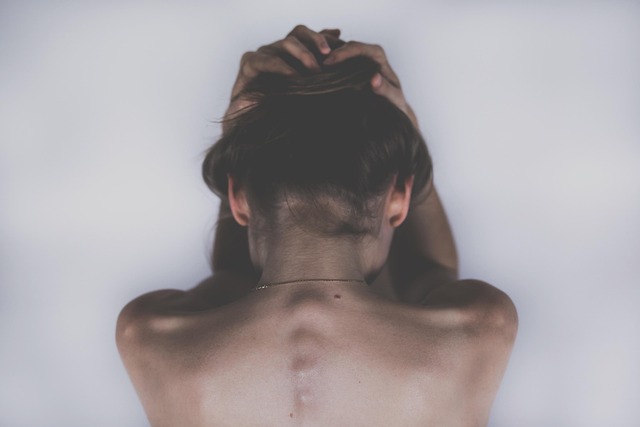 Woman 2609115 640